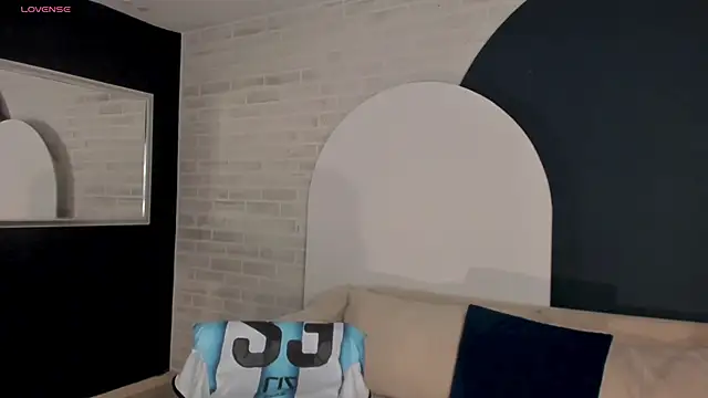 EveBensonX Chat XXX in diretta