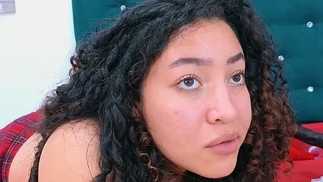 Chat XXX ao vivo de meganrousx