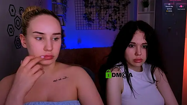 riley_sanders' Live XXX Chat