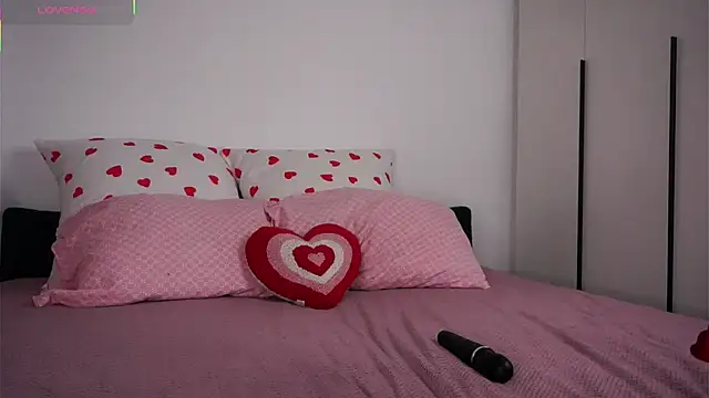 SusannaScholler Adlı Modelin Canlı XXX Sohbeti
