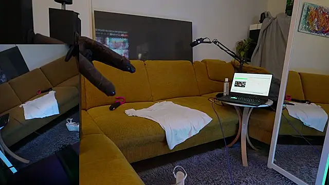 SUZANNEXXXXXX's Webcam Show
