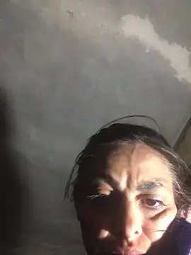 XXX chat uživo modela ChantalXOrchid