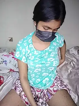 hottywife-03's Webcam Show