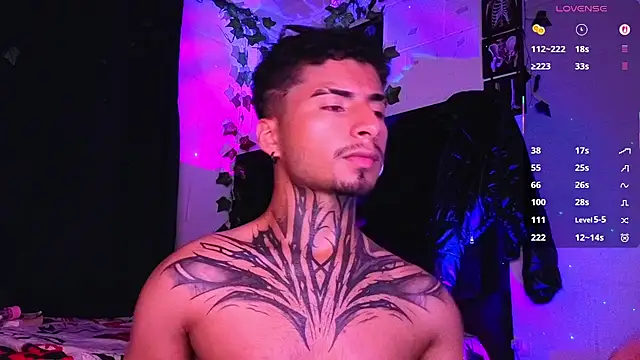 JuanCamiilo_66n Webbikameraesitys