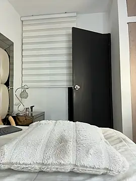 ALISSON_FOXXX1 라이브 XXX 채팅