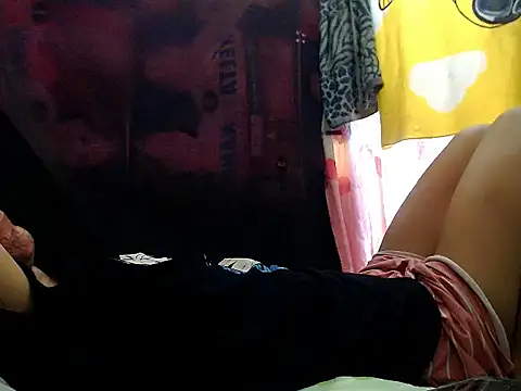 AwesomeMistress_Bigcock 网络视讯表演