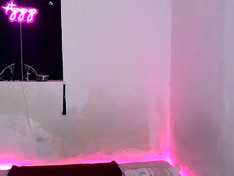 NovaEstreiaのライブXXXチャット