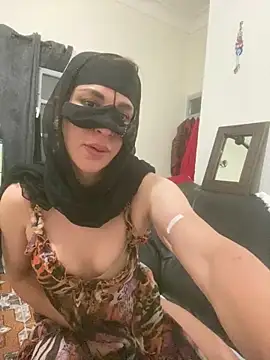 Webkamerová show Ashwak_trans