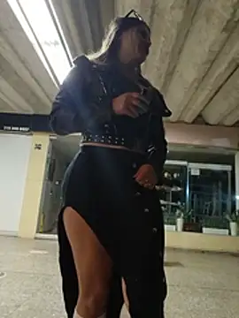 Chat +18 de Cata_city1106 ao vivo