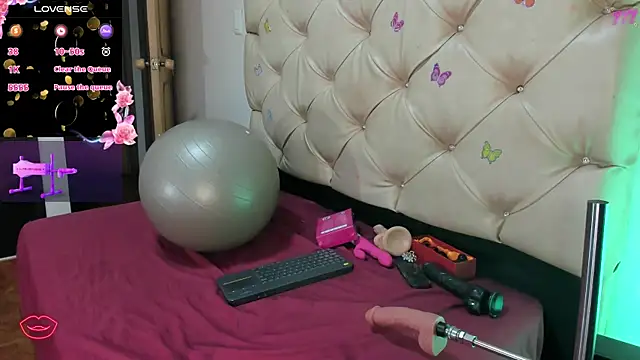 cleopatraa's Live XXX Chat