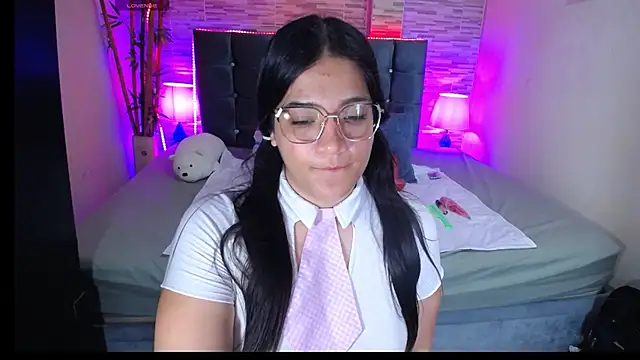 Valeri_hot22's Live XXX Chat