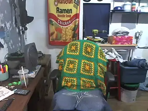 CloudDadddyyy420 Show in webcam