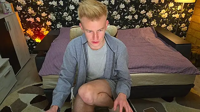 Vuitton Live XXX-chat