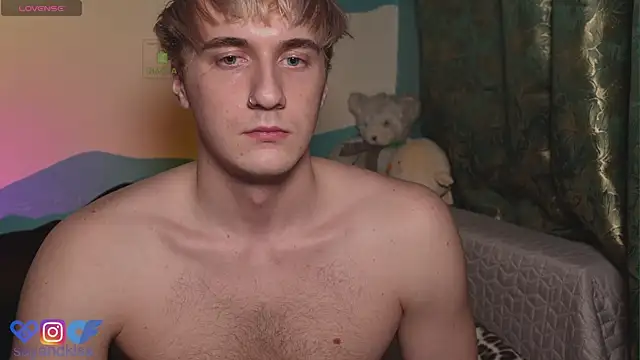 say_and_kiss Webcam Show
