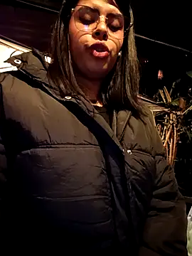 Chatroom XXX en direct de SOFIA-11_