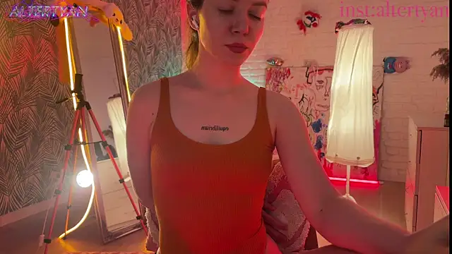 Chatroom XXX en direct de altertyan