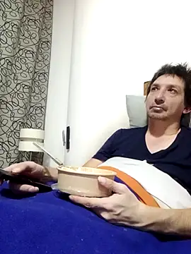 Pacobakan042: απευθείας συνομιλία ΧΧΧ