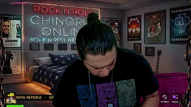 chino_roz Webcam show