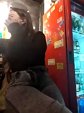 karlagiraldo198's Live XXX Chat