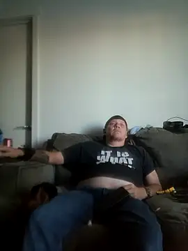 yourMasterisBored's Live XXX Chat