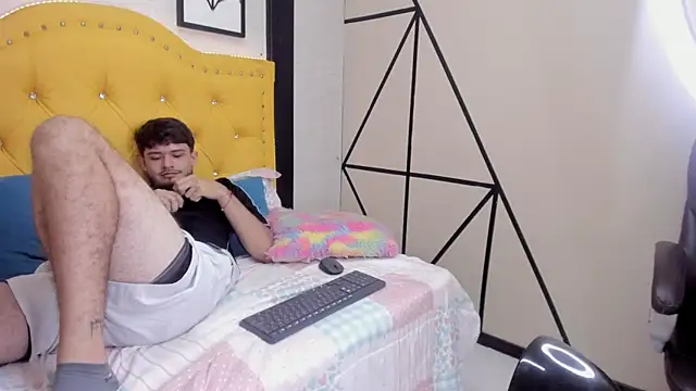 Chat +18 de Joan_Blake ao vivo