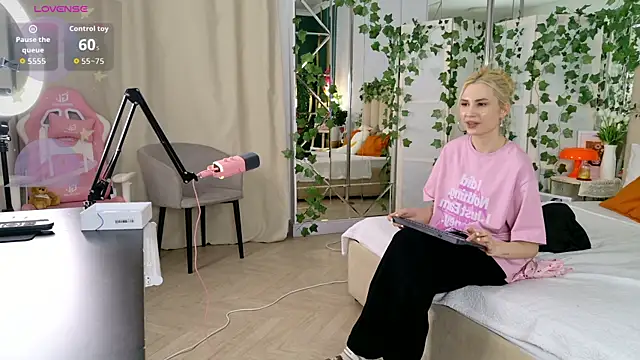 دردشة JadenLove_ الجنسية المباشرة