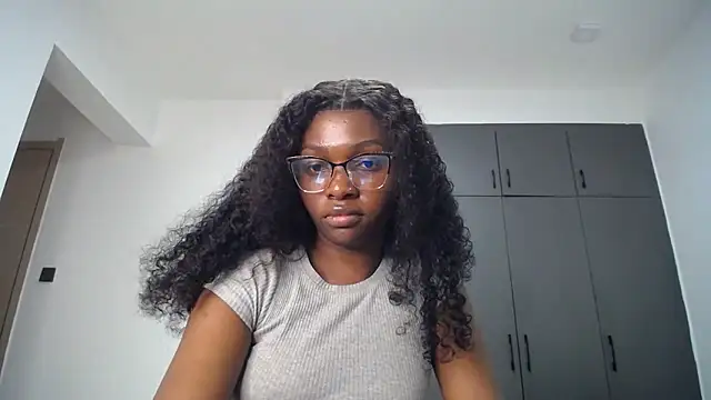 Czat XXX na żywo – Pretty_Liya08