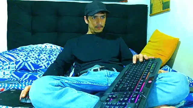 Chat XXX en directo de ryan_maxy