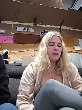 Chat +18 de Dulcexpecado ao vivo