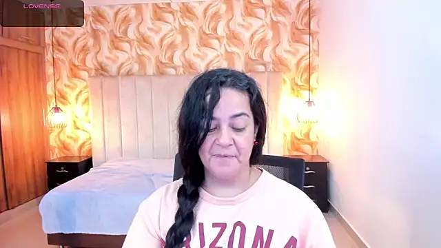 Chat XXX Live lucia_vonne_