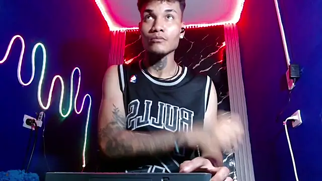 stevefox00 – webcam-show