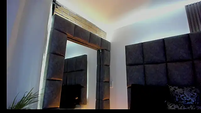 BrigitteVonsn Live XXX chat