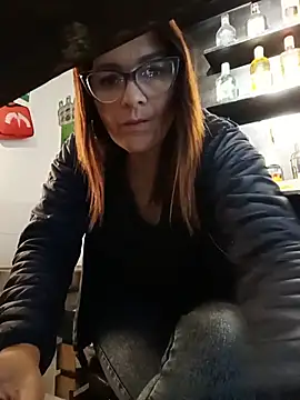 Dannial51 Adlı Modelin Canlı XXX Sohbeti