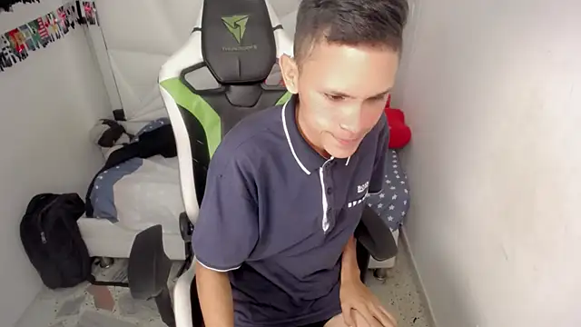 Show de sombra_18 na webcam