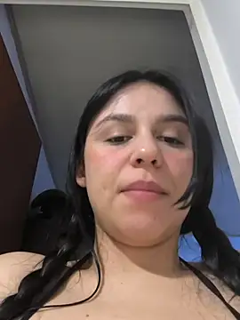 Daniela-rosee Chat XXX live