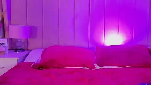 دردشة MollyBigBoobs12 الجنسية المباشرة