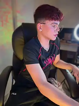 PRINCE_STEV's Live XXX Chat