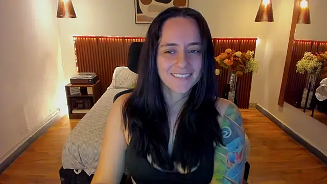 KatherineBond's Live XXX Chat