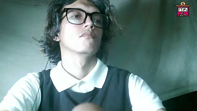 Онлайн чат XXX cherryuwu