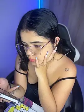 2Angela_n Live XXX chat