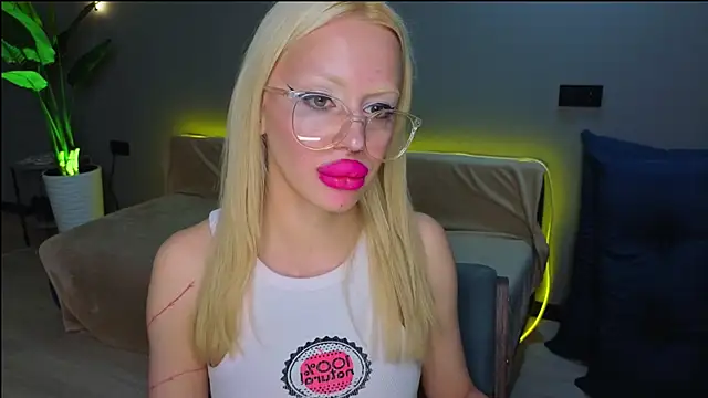 Luna_Beverly Obrolan Langsung XXX