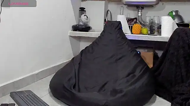 nolan_twink1's Live XXX Chat