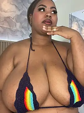 AinaraJimenez's Live XXX Chat