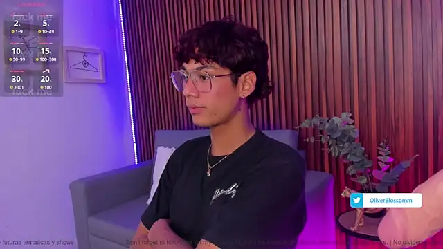 Oliver20__'s Live XXX Chat