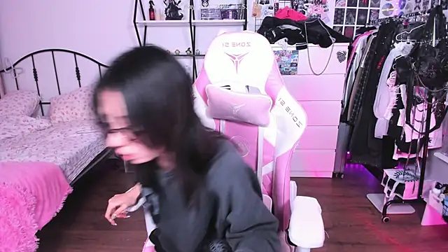 Chat XXX Live ashleywowmeow