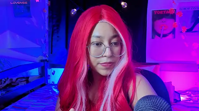 _Moon_Johnson's Live XXX Chat