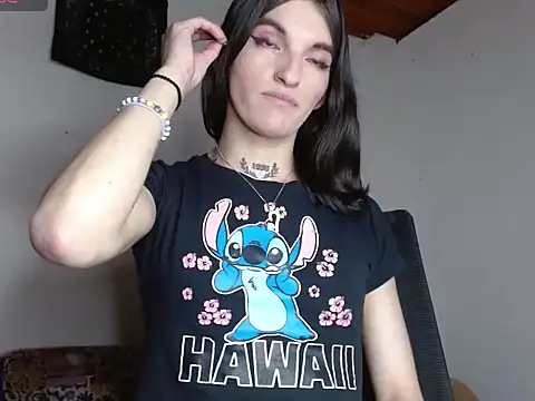 Scarlett_crastrawberry Adlı Modelin Canlı XXX Sohbeti