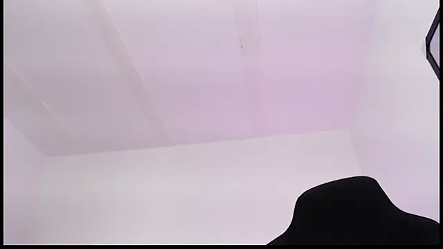 lizzy-c-e-e's Live XXX Chat