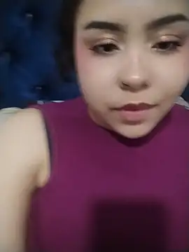 Chat +18 de Dalila_Sky ao vivo
