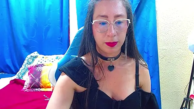 Gia_leinn Chat XXX in diretta